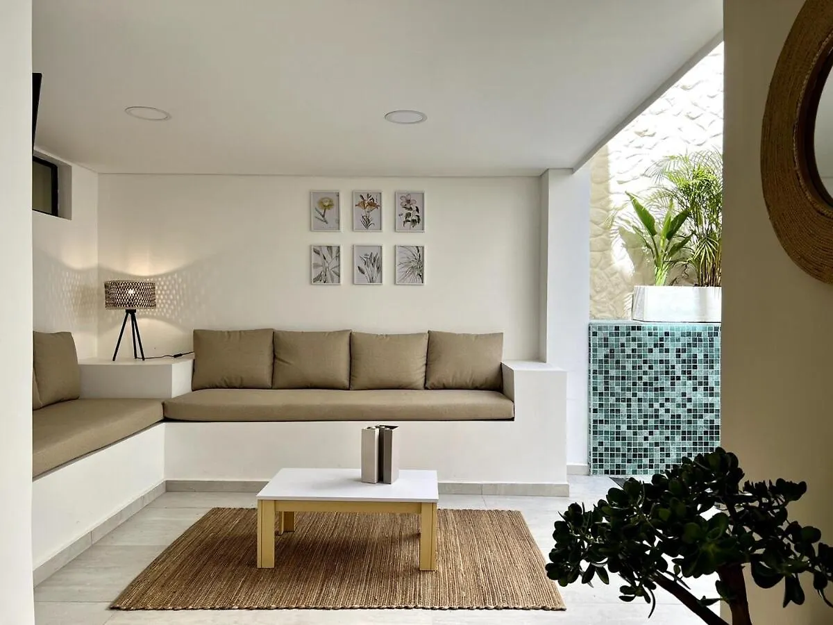 Nowa Bali House - Ac & Heated Pool In Provenza Διαμέρισμα Μεντεγίν Κολομβία