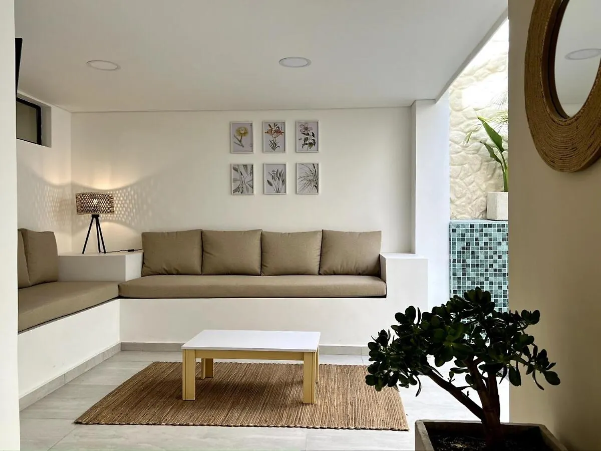 Nowa Bali House - Ac & Heated Pool In Provenza Διαμέρισμα Μεντεγίν Κολομβία
